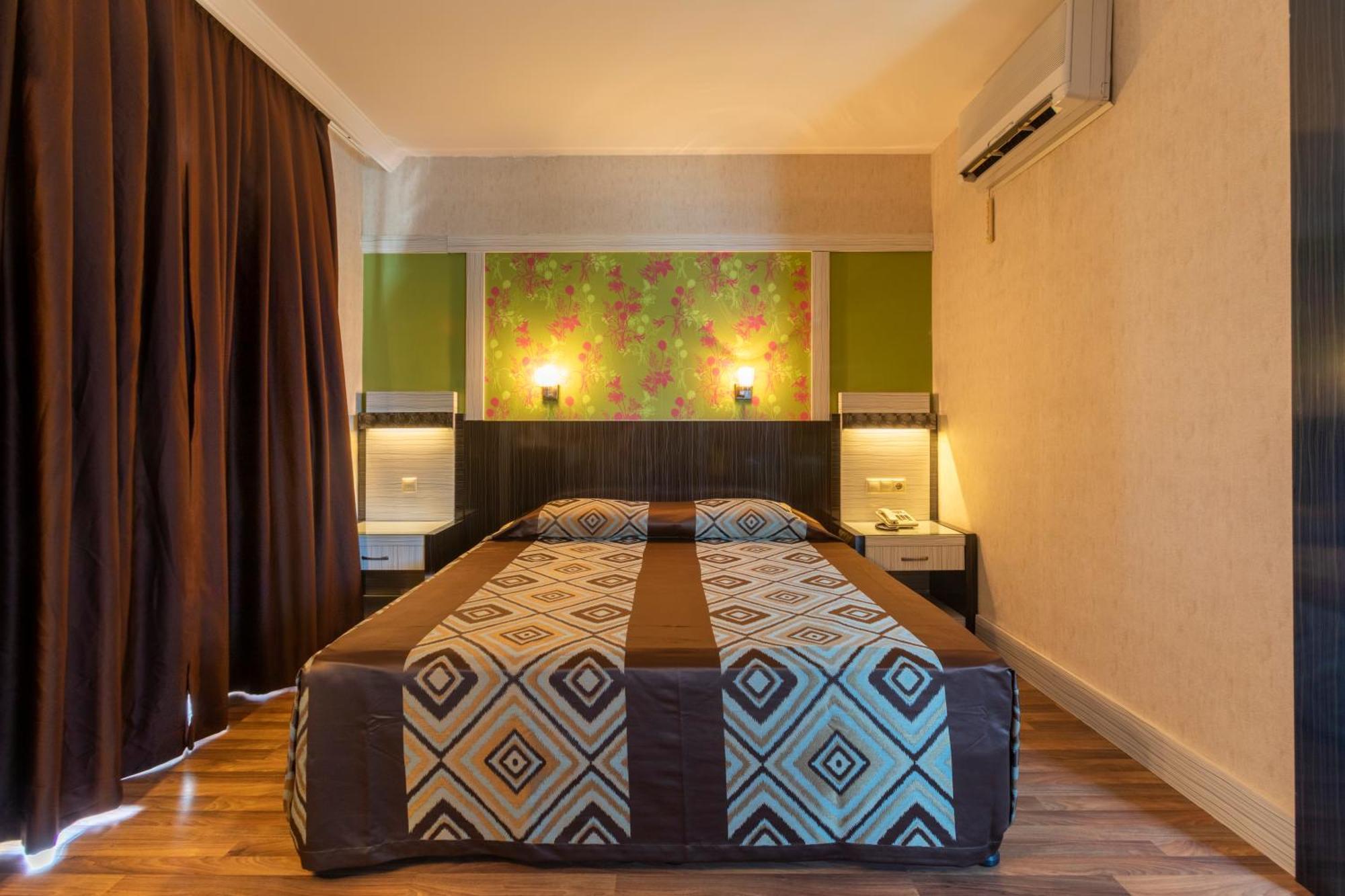 Fame Beach Hotel Kemer Rum bild