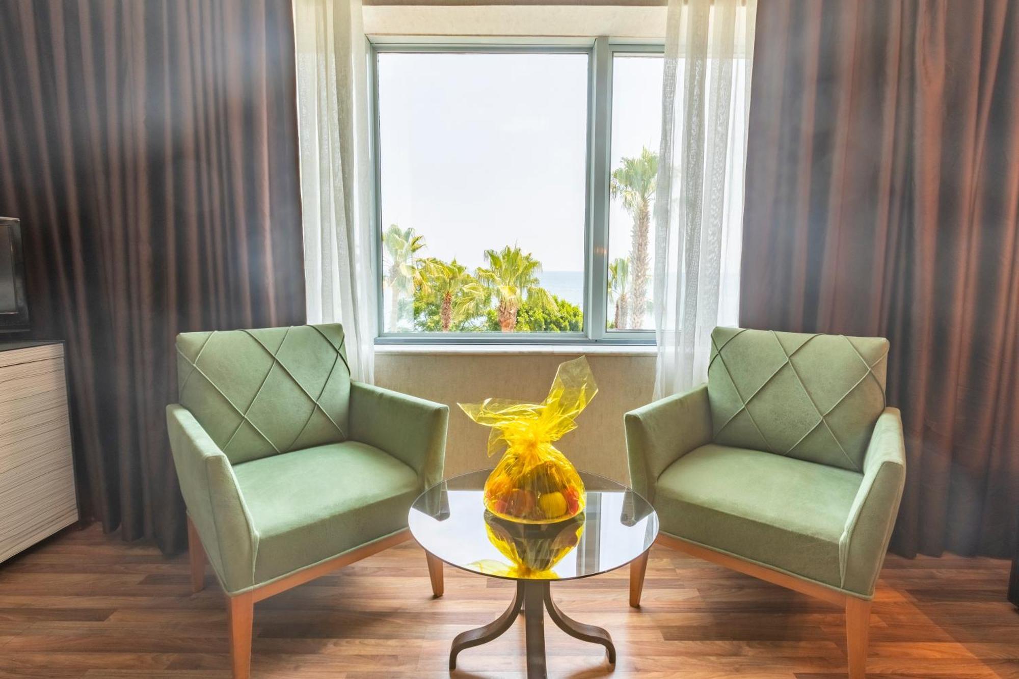 Fame Beach Hotel Kemer Rum bild